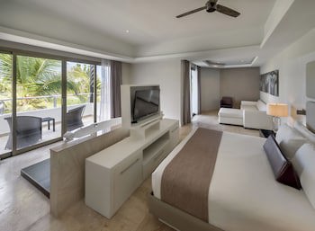 Royalton Chic Punta Cana, An Autograph Collection All-Inclusive Resort & Casino – Adults Only
