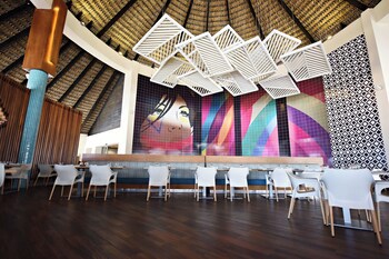 Royalton Chic Punta Cana, An Autograph Collection All-Inclusive Resort & Casino – Adults Only