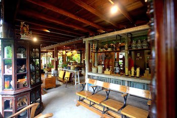 Tharaburi Resort Sukhothai