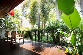 Tharaburi Resort Sukhothai