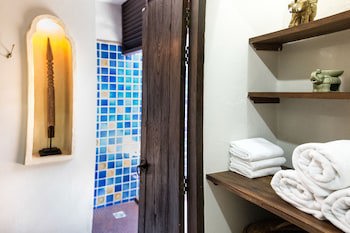 Tharaburi Resort Sukhothai
