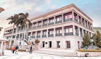 Apple Hostel