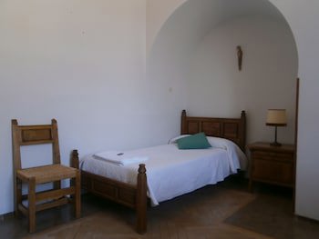 Hospederia Santa Cruz