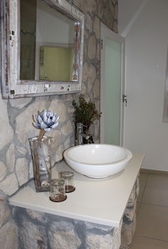 Kleinzee Oceanfront Guesthouse