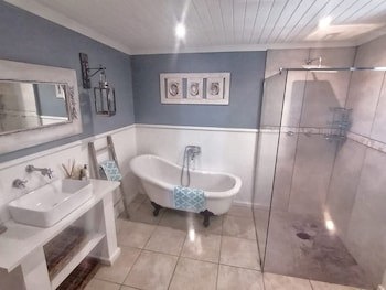 Kleinzee Oceanfront Guesthouse