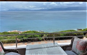 Kleinzee Oceanfront Guesthouse
