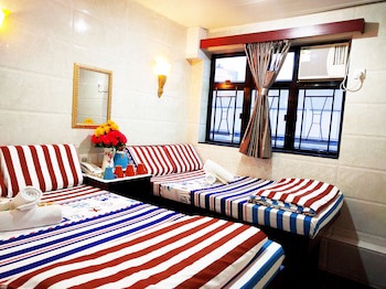 Day And Night Hotel - Hostel