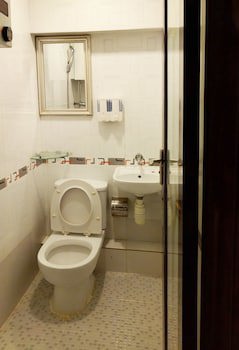 Day And Night Hotel - Hostel