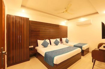 Airport Hotel Chanakya
