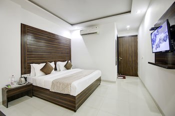 Airport Hotel Chanakya