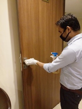 Airport Hotel Chanakya