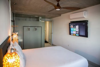 Numero Uno Beach House