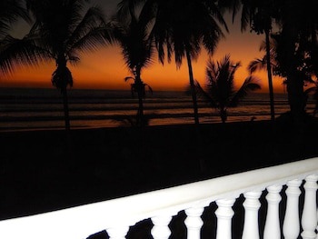 Hotel Delfin Playa Bejuco