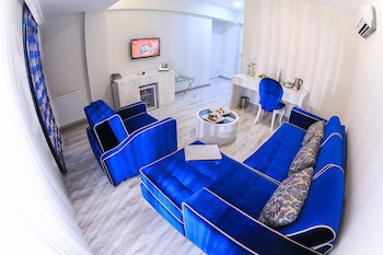 Demonti Otel