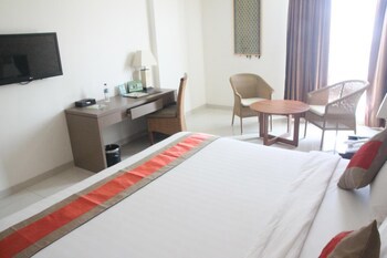 Hotel On The Rock