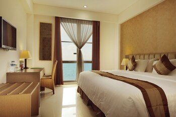 Hotel On The Rock