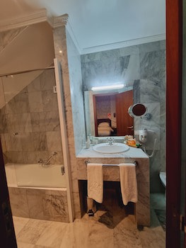 Grand Hotel Villa De France