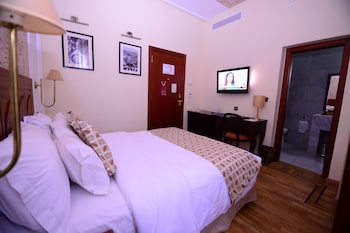 Grand Hotel Villa De France