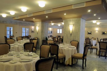 Grand Hotel Villa De France