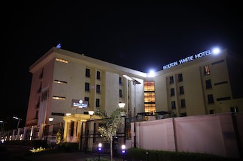Bolton White Hotel