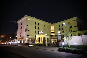Bolton White Hotel