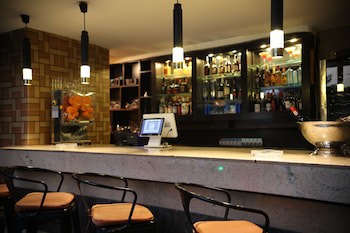 Bolton White Hotel