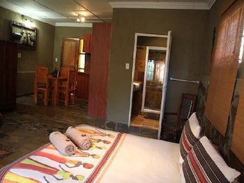 Emahlathini Guest & Monkey Farm