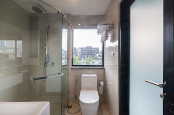 Alt Hotel Nana By Uhg