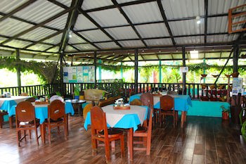 Posada Río Celeste La Amistad