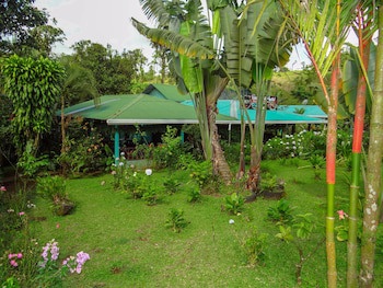 Posada Río Celeste La Amistad