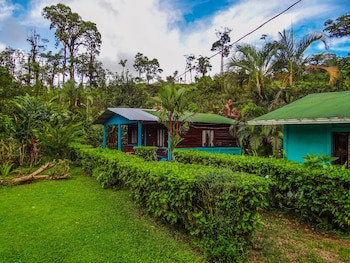 Posada Río Celeste La Amistad