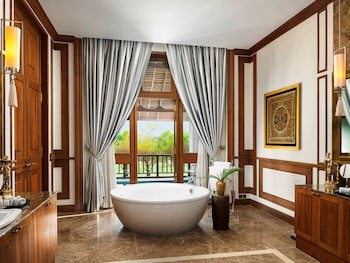 The Lake Garden Nay Pyi Taw Mgallery Collection