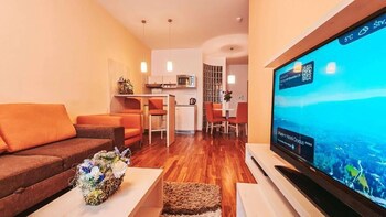 Hotel Crocus