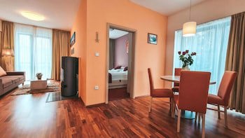 Hotel Crocus