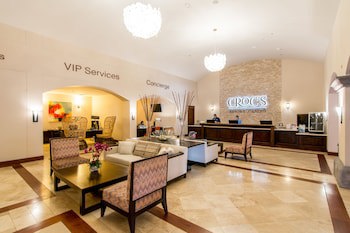 Crocs Resort & Casino