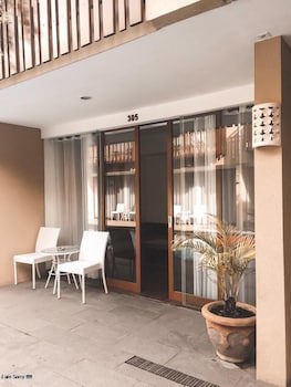 Devata Suite & Residence