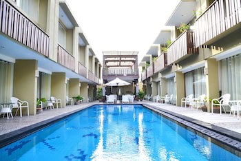 Devata Suite & Residence
