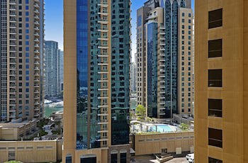 Roda Amwaj Suites