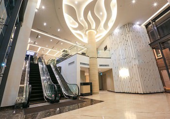 Eco Tree Hotel