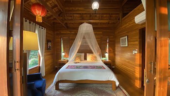 Nan Seasons Boutique Resort