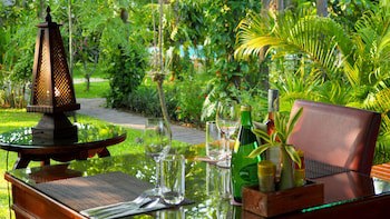 Nan Seasons Boutique Resort