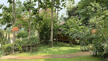 Nan Seasons Boutique Resort