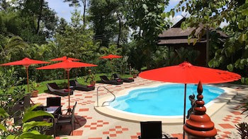 Nan Seasons Boutique Resort