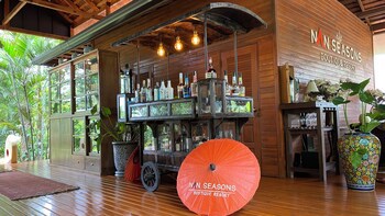 Nan Seasons Boutique Resort