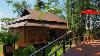 Nan Seasons Boutique Resort