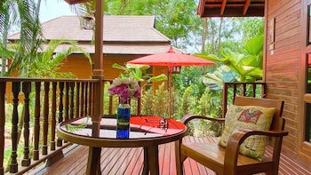 Nan Seasons Boutique Resort