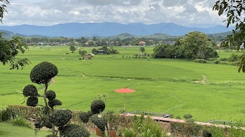 Nan Seasons Boutique Resort