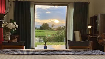 Nan Seasons Boutique Resort