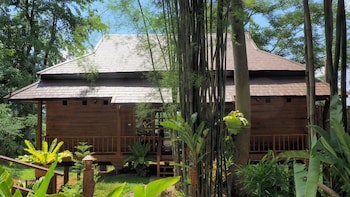 Nan Seasons Boutique Resort