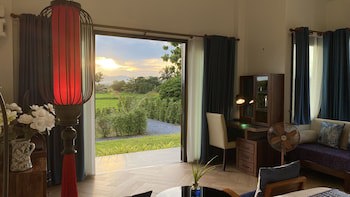 Nan Seasons Boutique Resort